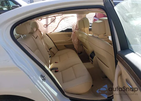 2013 BMW 528I xDrive из США, поврежденный, VIN WBAXH5C51DDW12215